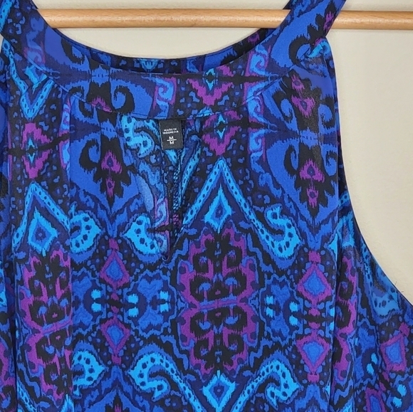 Express | Blue & Purple Print Halter Tank Blouse Size Medium - Picture 2 of 5